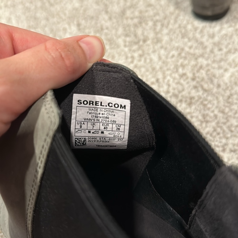 Sorel Lea Wedge Boot In Gray. Size 9. Minimal Wea… - image 5